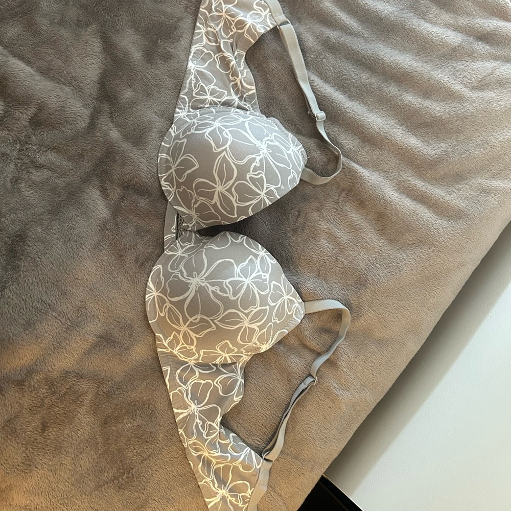 Anne Klein Gray Floral Bra